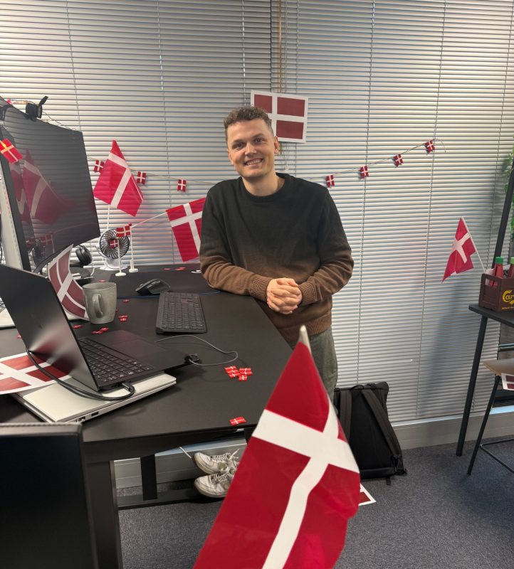 a5e0bd72-c090-49b1-826c-cdbf7168c179